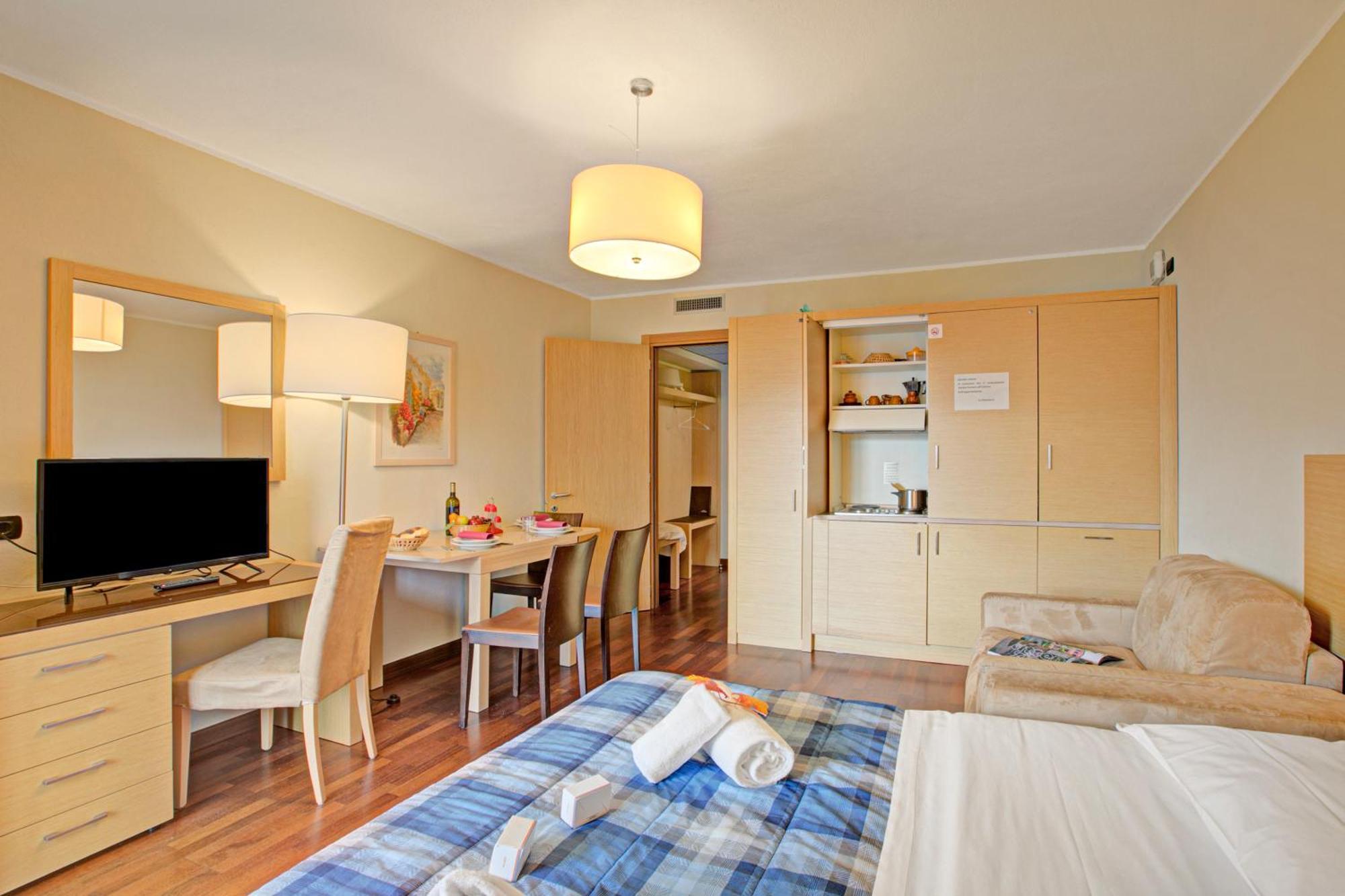 Cianfuran- Happy Aparthotel
