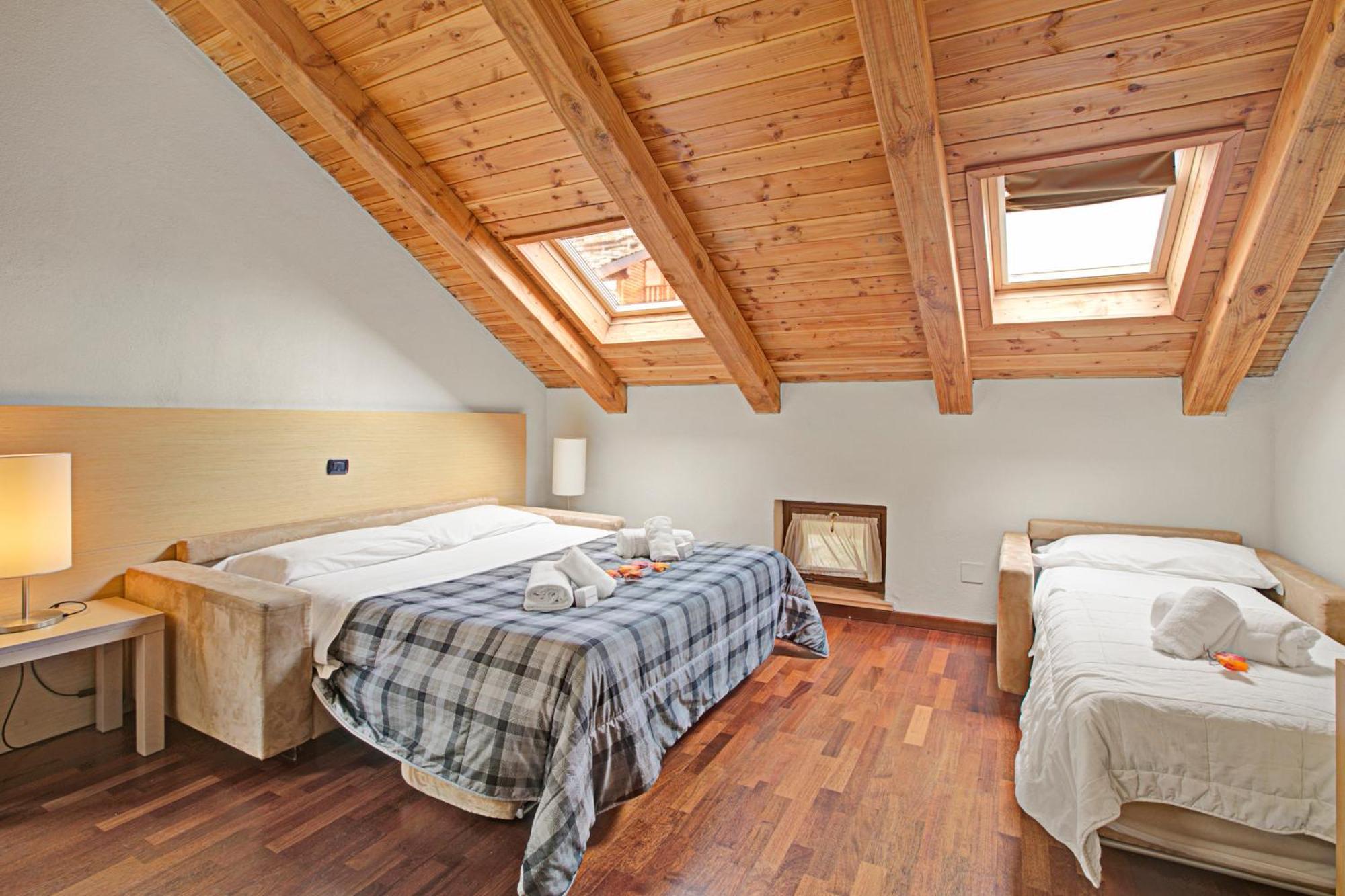 Aparthotel Cianfuran- Happy