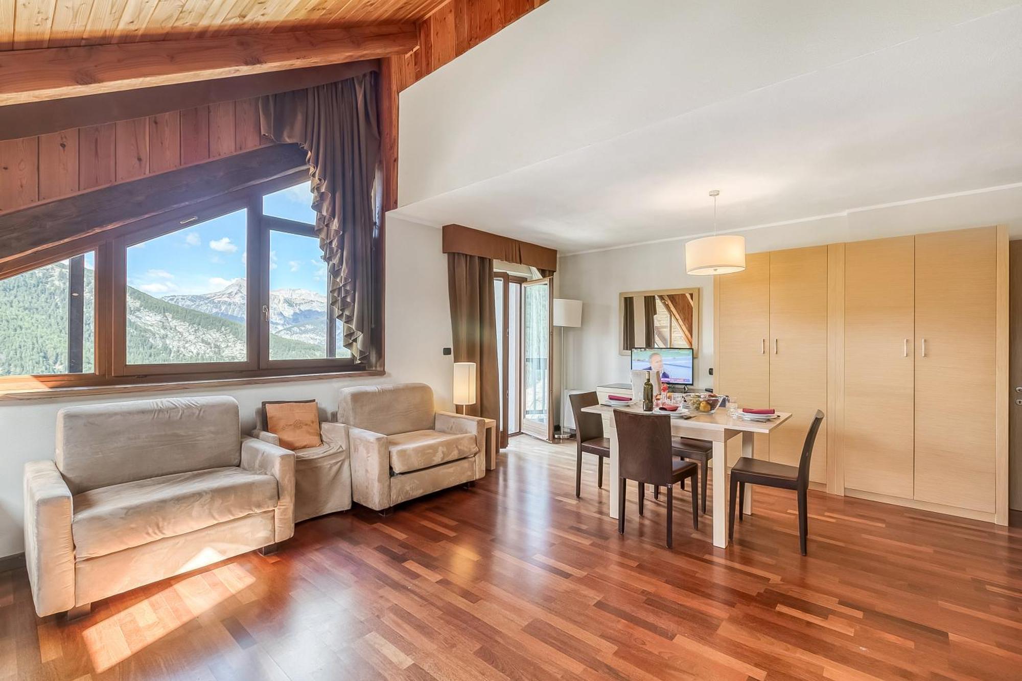 Cianfuran- Happy Aparthotel Bardonecchia