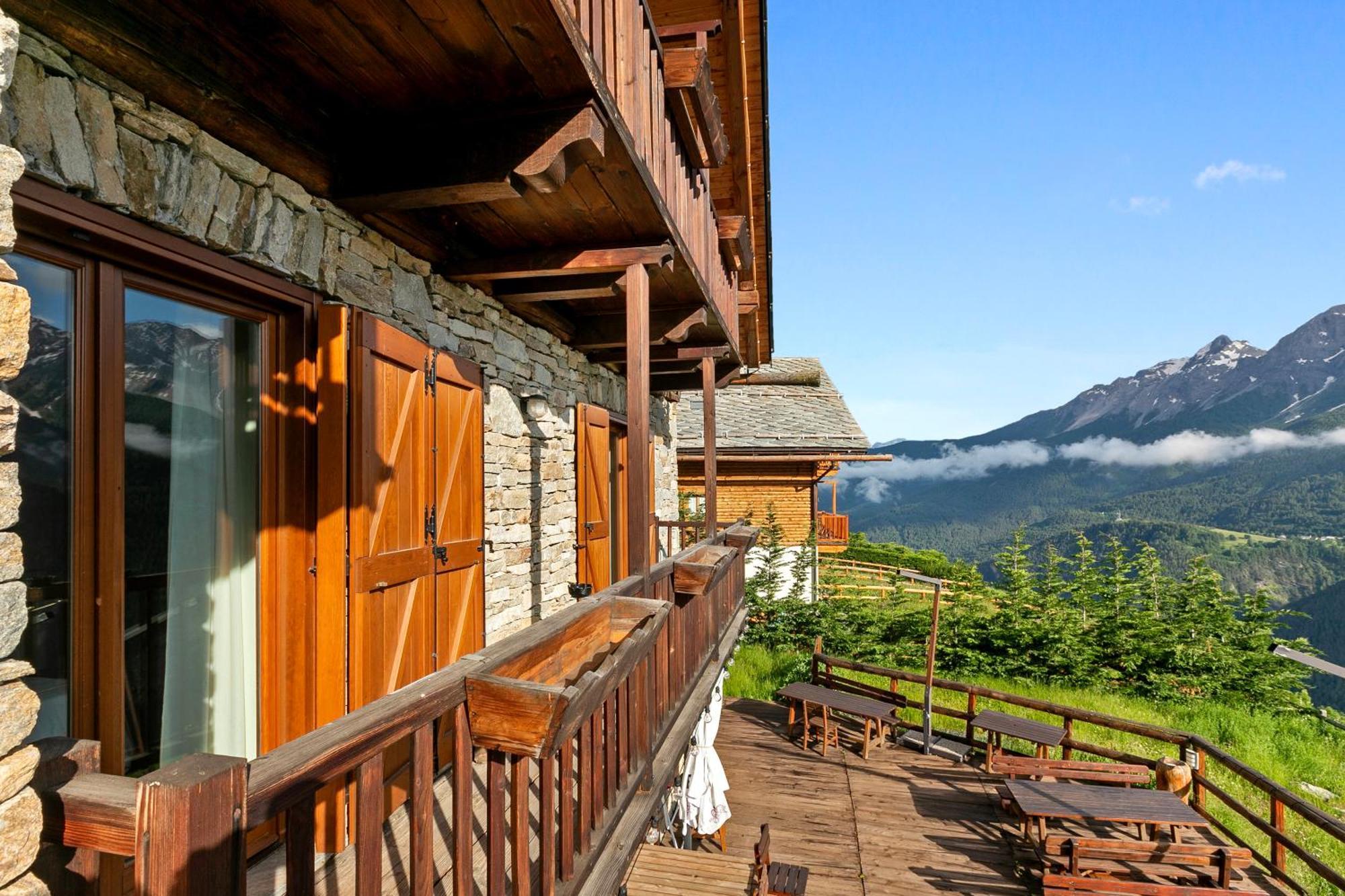 Aparthotel Cianfuran- Happy *
